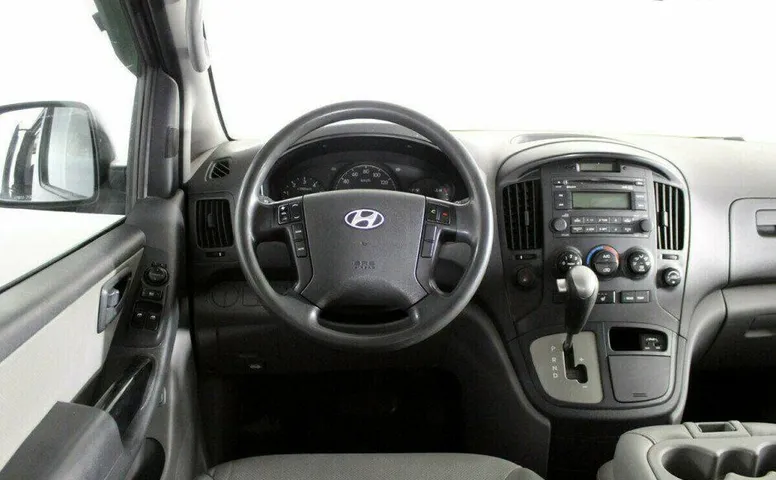 Hyundai Grand Starex 2.5 Автомат