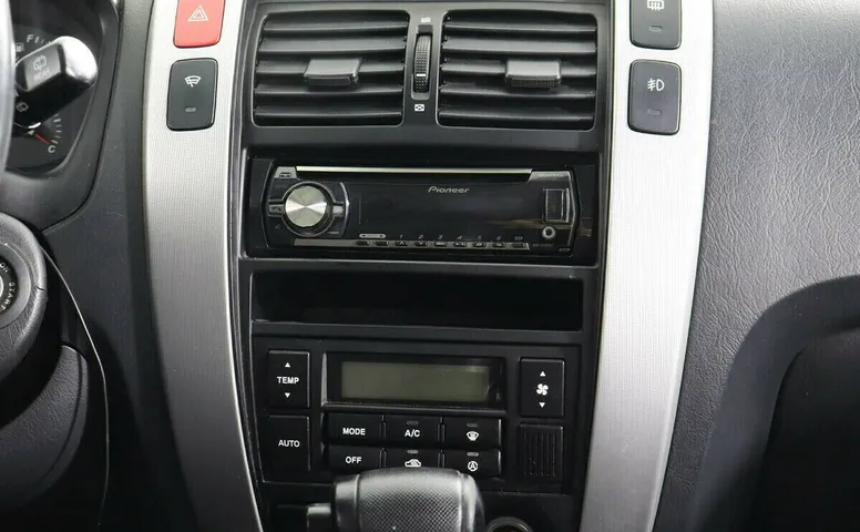 Hyundai Tucson I