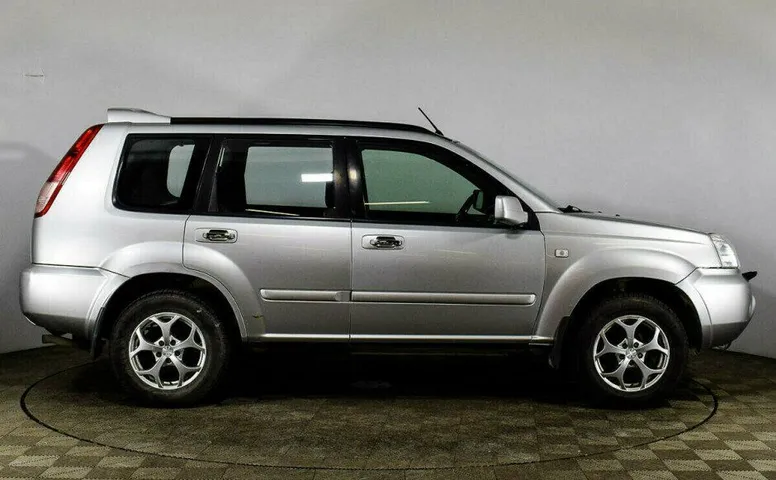 Nissan X-Trail 2.0 Автомат