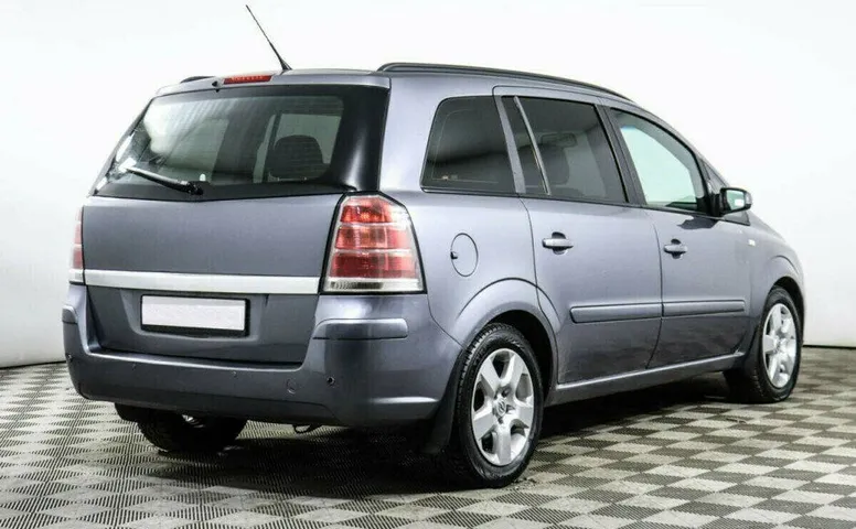 Opel Zafira 1.8 Робот
