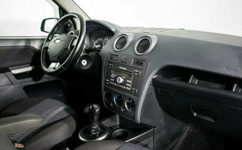 Ford Fusion 1.4 Робот
