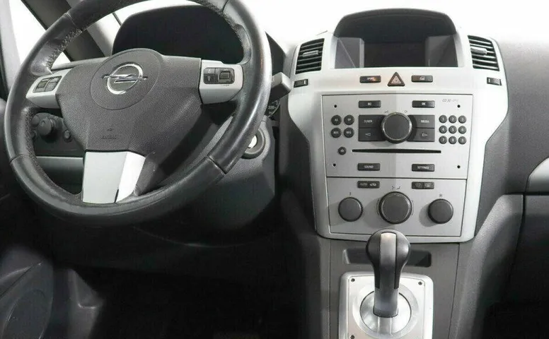 Opel Zafira 1.8 Робот