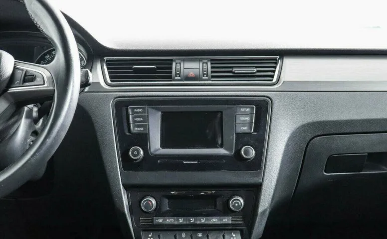 Skoda Rapid 1.4 Робот
