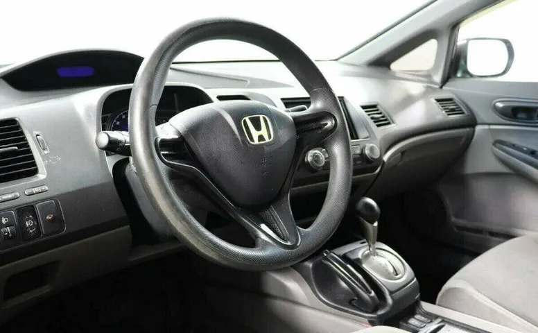 Honda Civic 1.8 Автомат