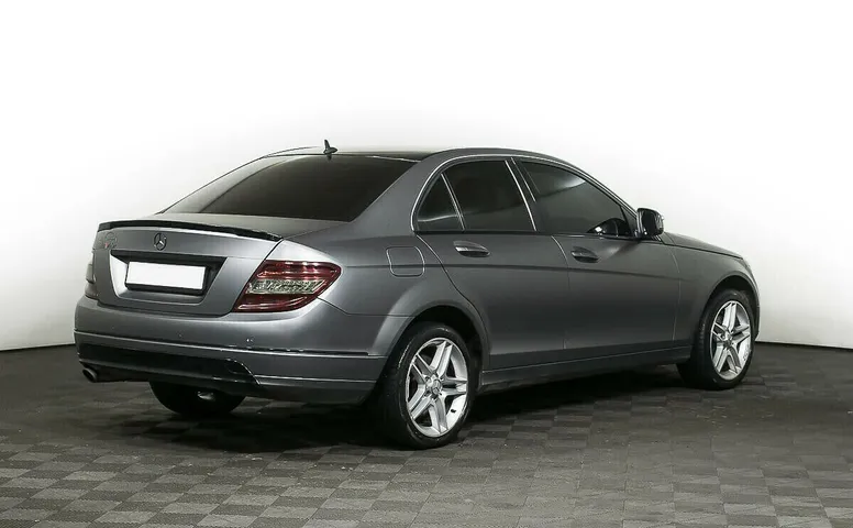 Mercedes-Benz C-Класс III (W204)