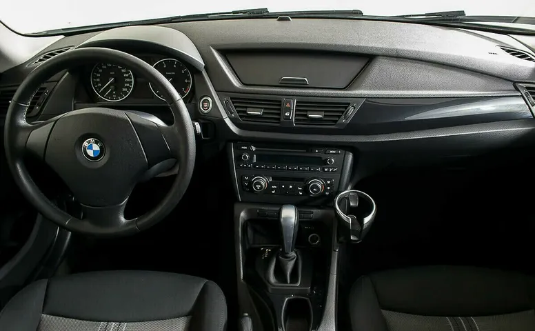 BMW X1 I (E84)