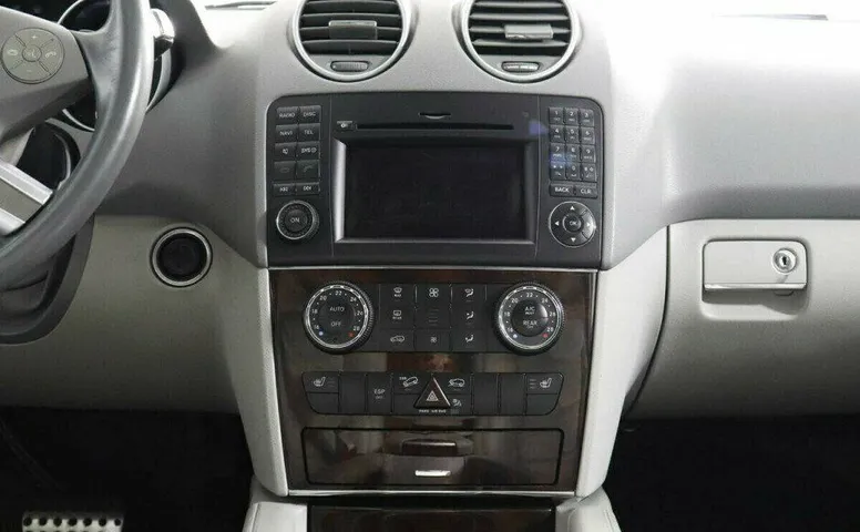 Mercedes-Benz M-Класс 3.0 Автомат