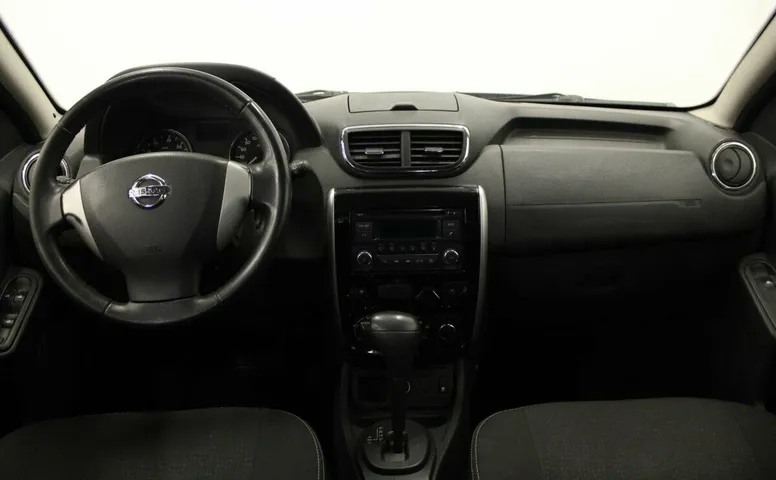 Nissan Terrano III (D10)