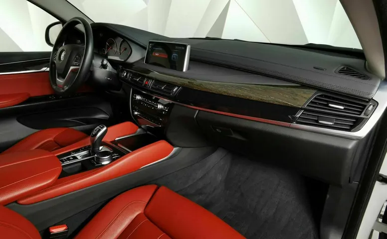 BMW X6 xDrive30d Steptroniс (249 л.с.) Base (Локальная сборка) Белый