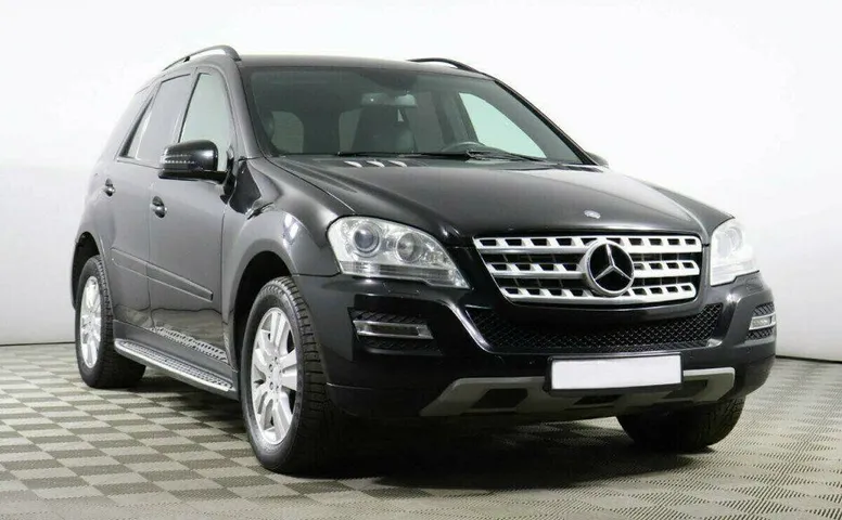 Mercedes-Benz M-Класс 3.0 Автомат