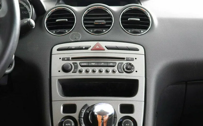 Peugeot 408 1.6 Автомат
