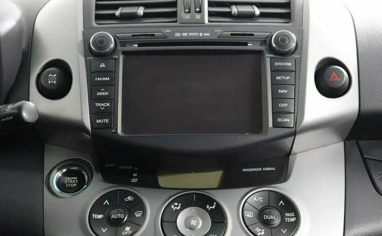 Toyota RAV4 2.0 Автомат
