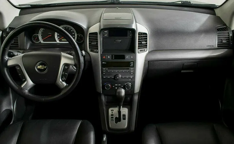 Chevrolet Captiva 3.2 Автомат
