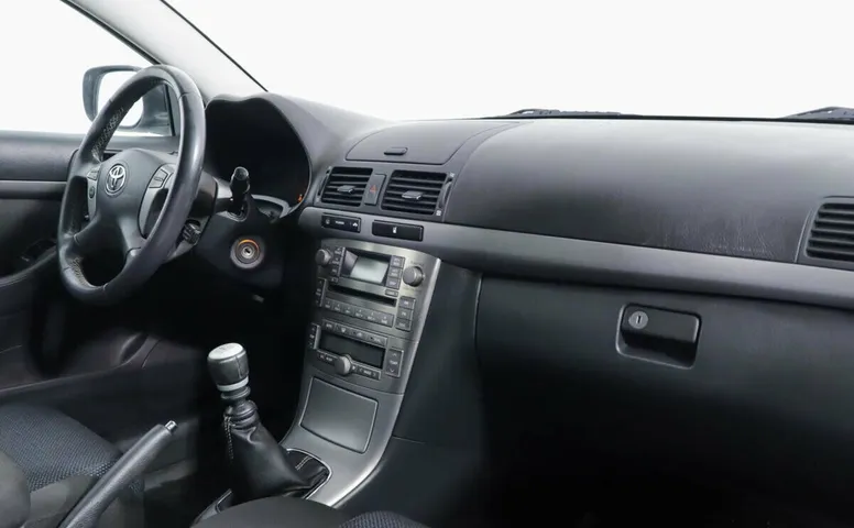 Toyota Avensis II Рестайлинг