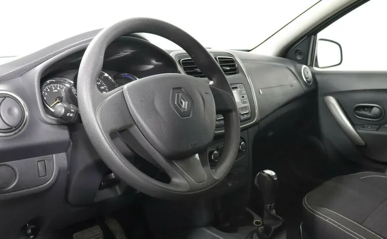 Renault Logan II