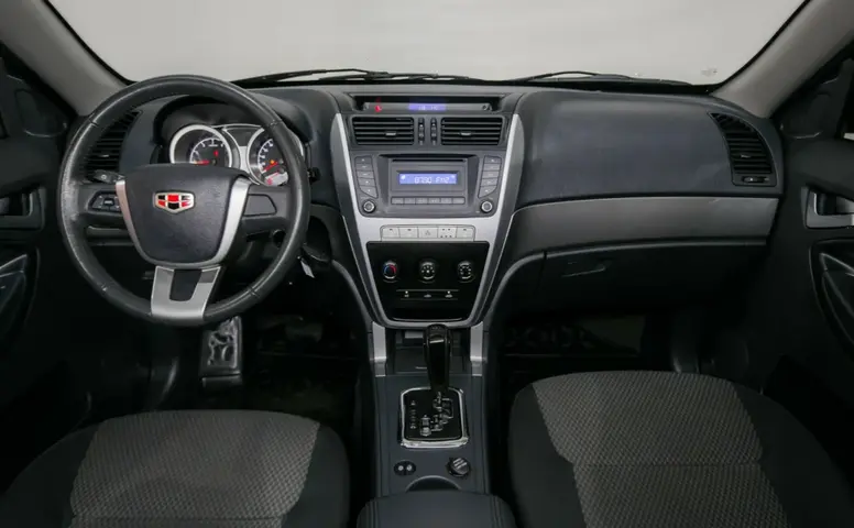 Geely Emgrand X7