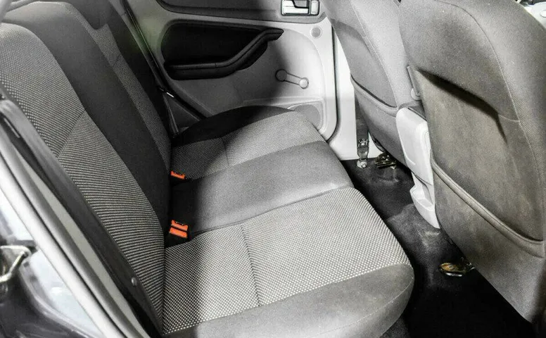 Ford Focus 1.6 Автомат