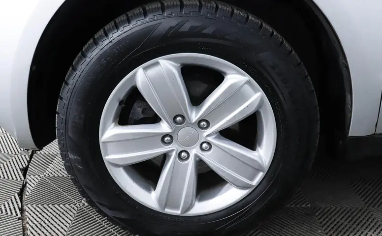 Geely Emgrand X7