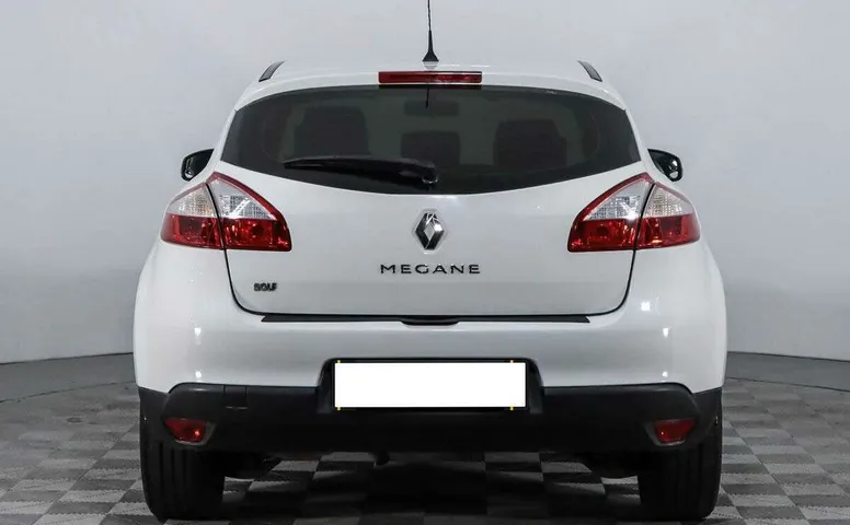Renault megane cvt 2015 с пробегом 71 000 км