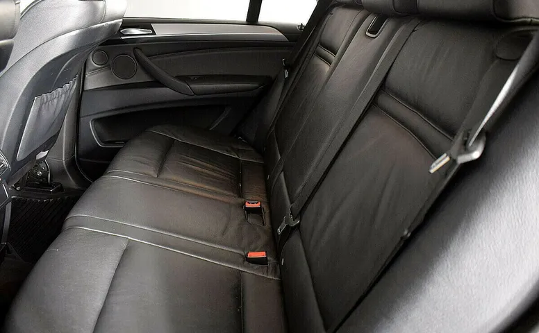BMW X5 II (E70)
