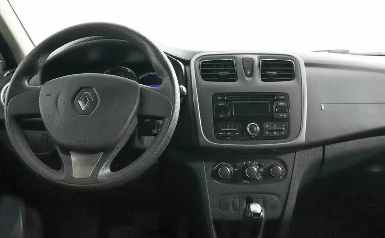 Renault Logan 1.6 Автомат