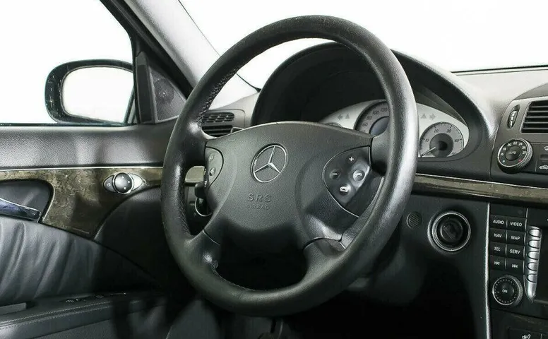 Mercedes-Benz E-Класс 2.2 Автомат