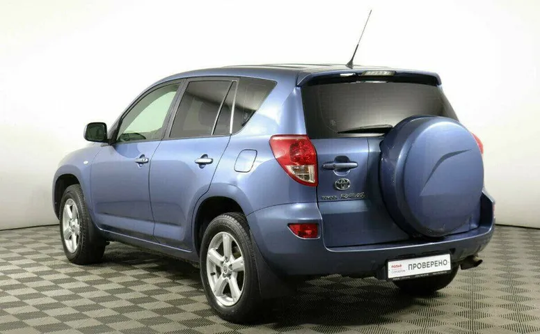 Toyota RAV4 2.0 Автомат