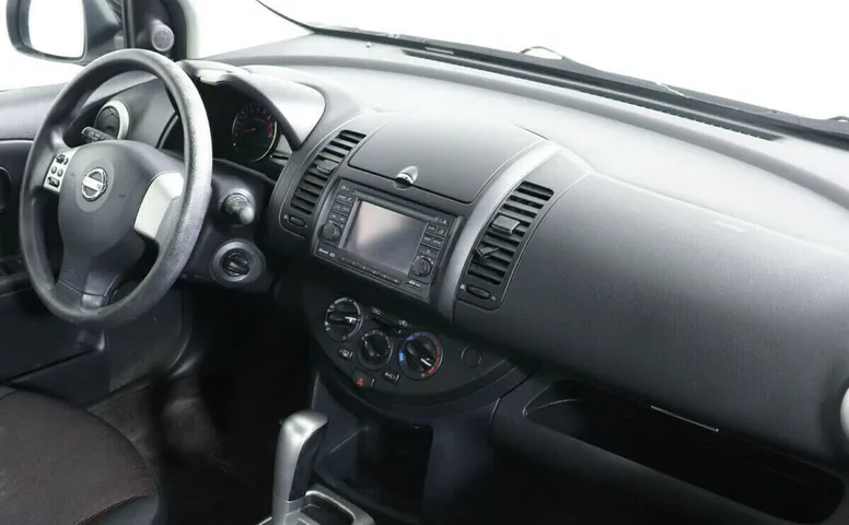 Nissan Note I Рестайлинг