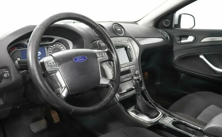 Ford Mondeo 2.3 Автомат