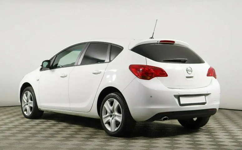 Opel Astra 1.4 Автомат