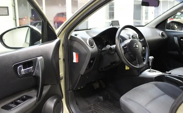 Nissan Qashqai I