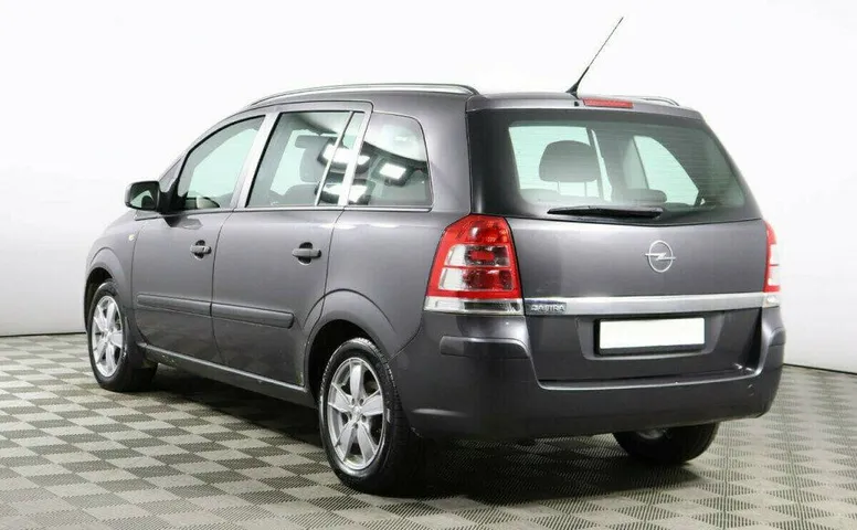 Opel Zafira 1.8 Робот