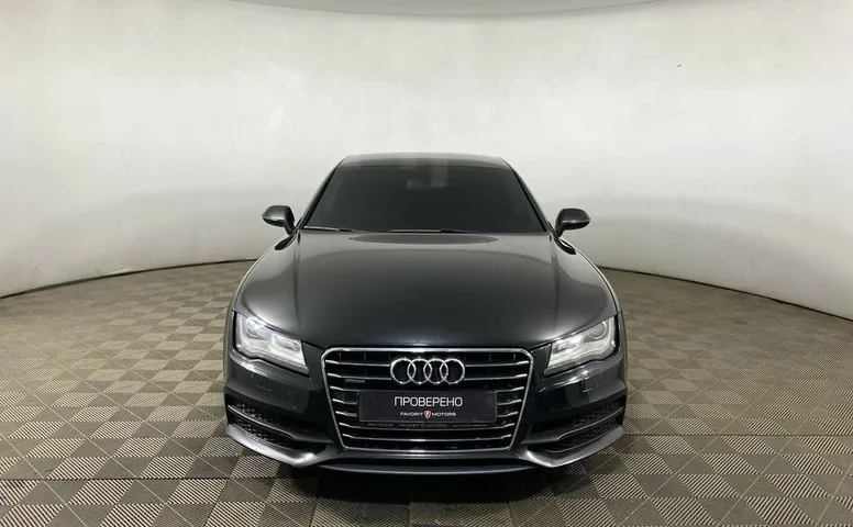Audi A7, 1 поколение