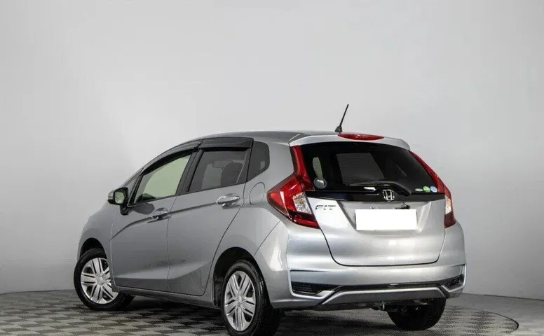 Honda Fit III Рестайлинг
