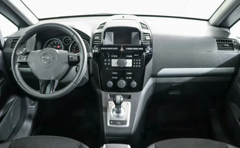 Opel Zafira 1.8 Робот
