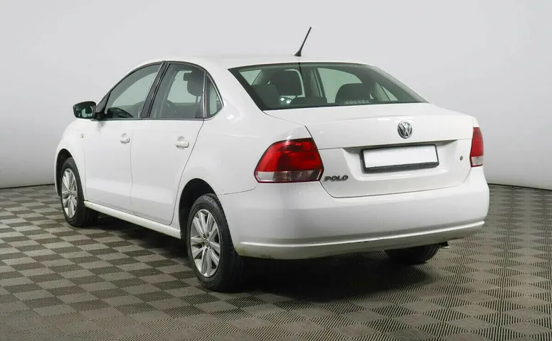 Volkswagen Polo V