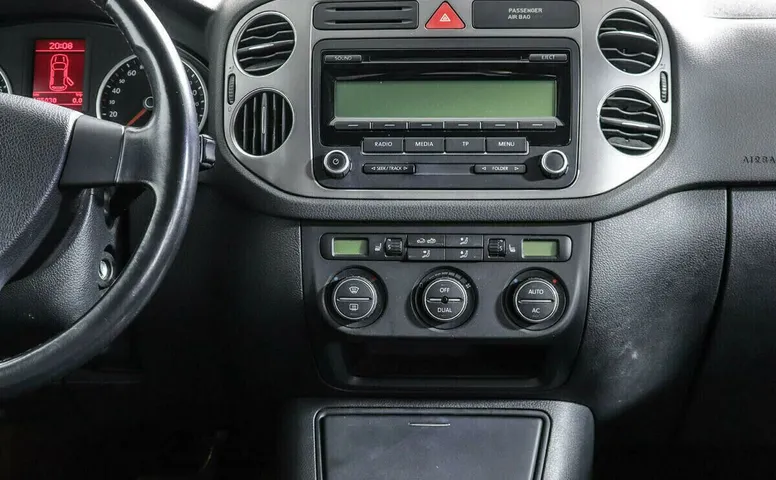 Volkswagen Tiguan I