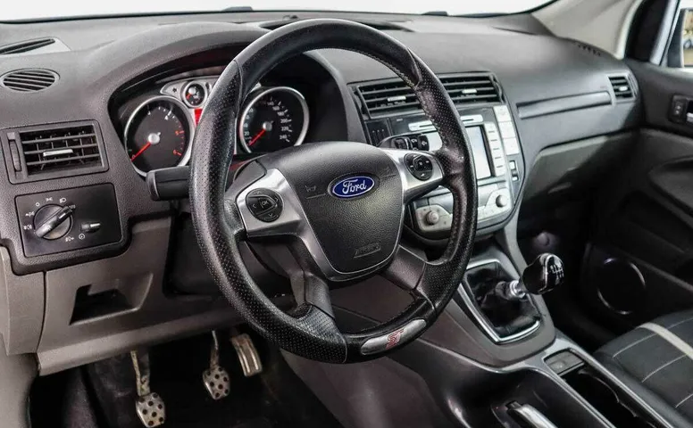 Ford kuga мкпп 2011 с пробегом 84 706 км