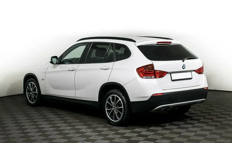 BMW X1 I (E84)