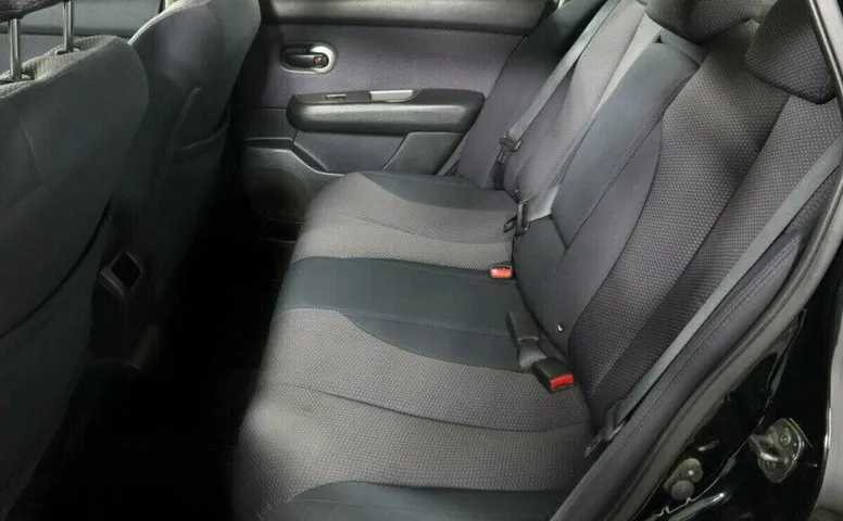 Nissan Tiida 1.6 Автомат