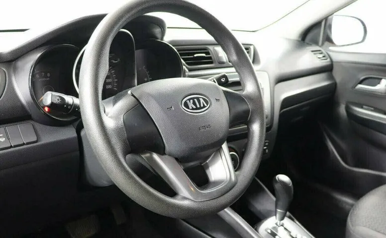 Kia Rio 1.6 Автомат