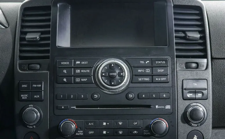 Nissan Pathfinder III Рестайлинг