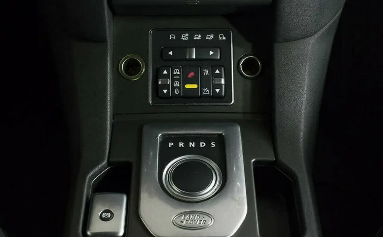 Land Rover Discovery 3.0 Автомат