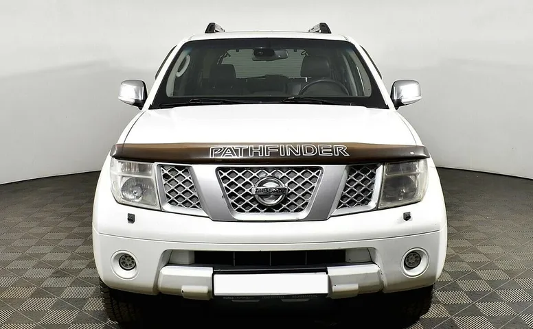 Nissan Pathfinder III
