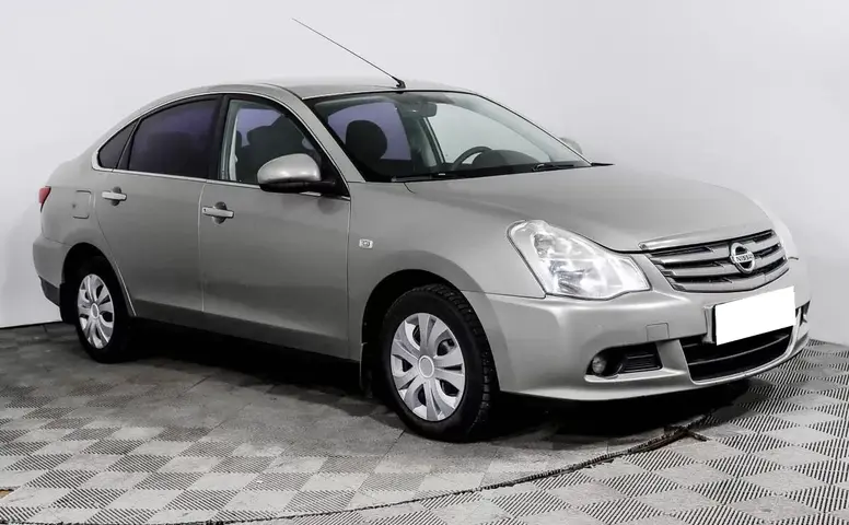 Nissan Almera
