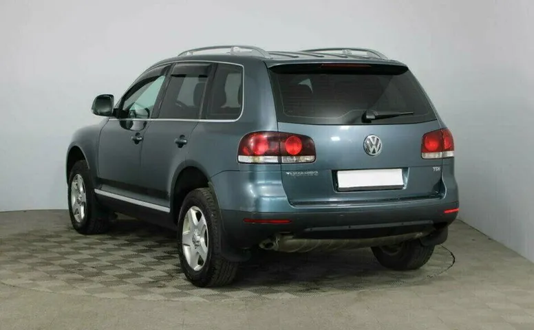 Volkswagen Touareg 2.5 Автомат