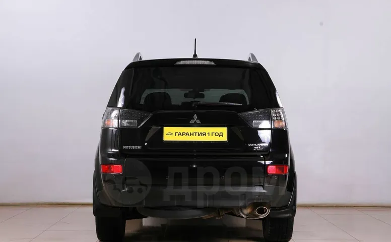 Mitsubishi Outlander, 2 поколение