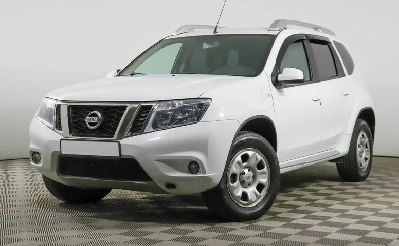 Nissan Terrano III (D10)