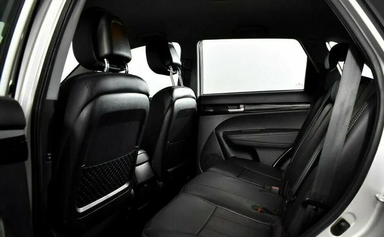 Kia Sorento 2.4 Автомат