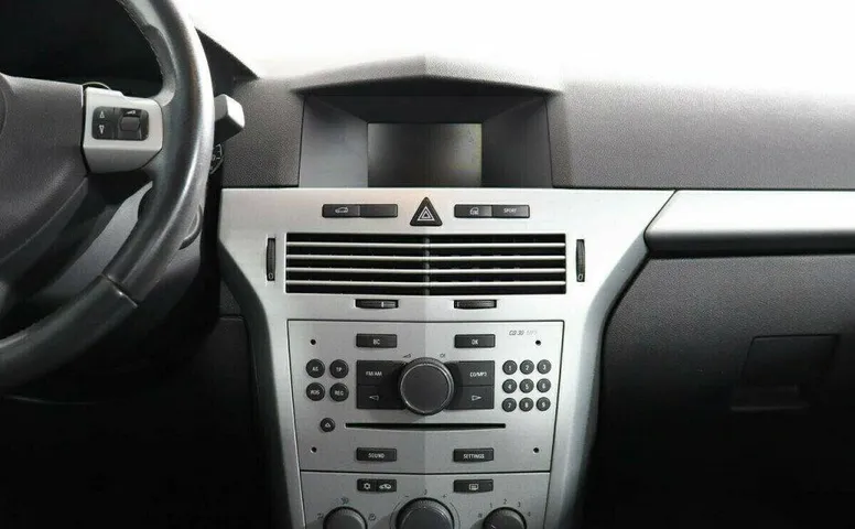 Opel Astra 1.6 Робот